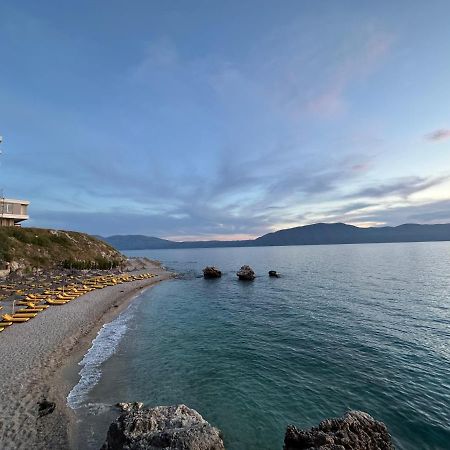 Inn Hotel Vlore Exterior photo